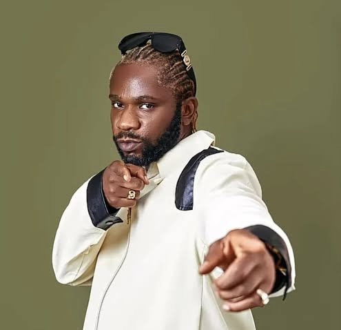 Speed Darlington Mocks Carter Efe Over Denied US Visa