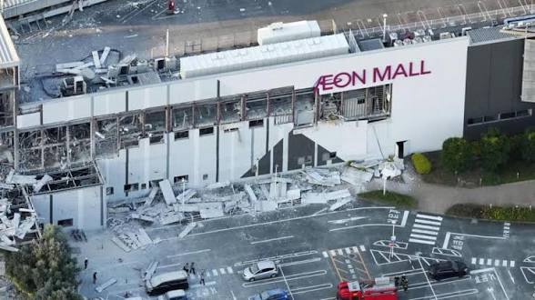 Earthquake and Trapped Victims in Japan.