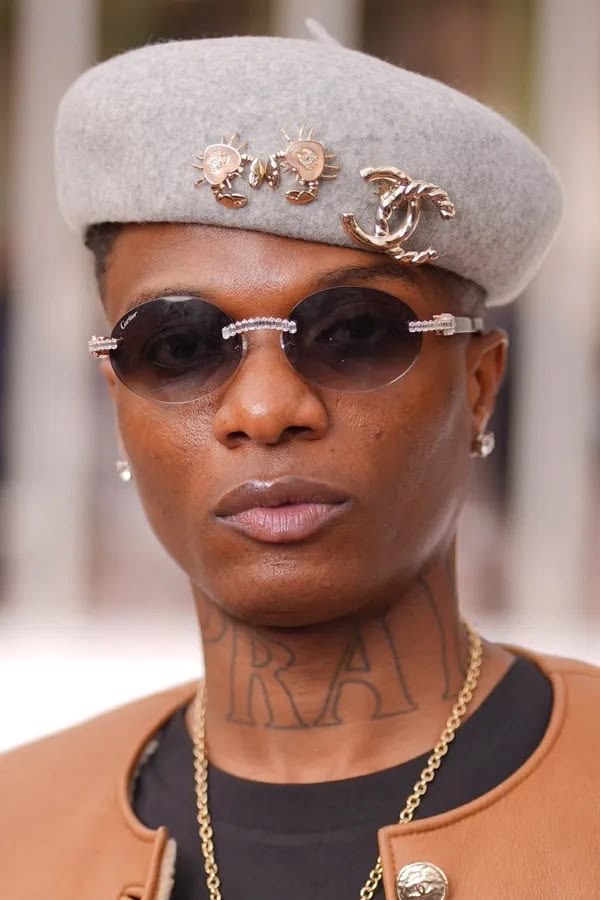  Wizkid Mingles with Fans at Private Los Angeles Event