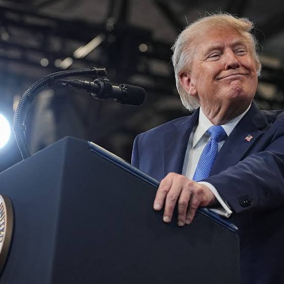 Trump Vows to Designate Strait of Hormuz as U.S. Territory 